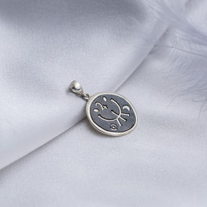 Yoga símbolo medallón encanto oxidado turco hecho a mano joyería al por mayor 925 plata esterlina - Product Image 4