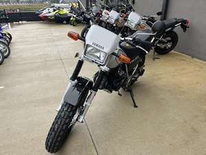 Nouvelles motos tout-terrain Yamaha TW200 2025 – Ventes authentiques - Product Image 3