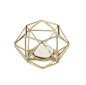 Bougeoir votif en or fini unique décor élégant pour les mariages et les occasions romantiques disponibles large gamme de votives - Product Image 4