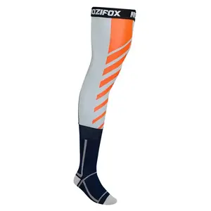 Chaussettes de sport antidérapantes avec logo personnalisé, longues, de différentes couleurs et entièrement personnalisées - Product Image 4
