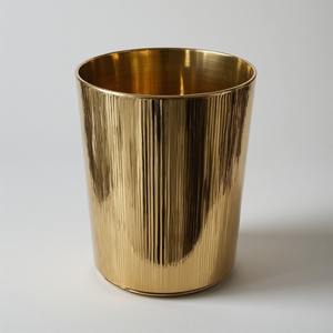 Poubelle en métal de grande capacité sans couvercle pour bureaux, restaurants, hôtels et espaces publics, assurant une collecte efficace des déchets - Product Image 1