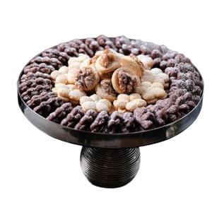Plateau à chocolat décoratif au design élégant et plateau à biscuits en noyer Plateau argenté en métal de meilleure qualité pour les événements et les occasions festives - Product Image 1