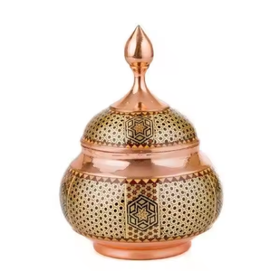 Kuber Akhand Jyoti Diyas en tono dorado en latón, último diseño Religuous Jyoti Diyas a precios mayoristas y directo de fábrica - Product Image 5