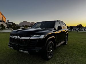 2025 TO-Yota L-and Cruiser 300 Series grsport - Product Image 5