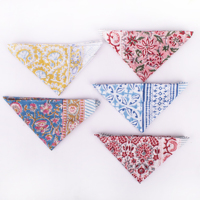 Pañuelo Bandana Indio de Algodón Tejido Transpirable y Ecológico con Estampado Floral Surtido de Craftjaipur, Reutilizable, Unisex, Cuatro Piezas