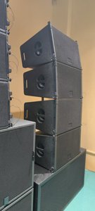 Nhỏ gọn 600W 8Ohm duy nhất 12inch dòng mảng Hệ thống đám cưới cổ điển Nhà thờ V12 xách tay gỗ bạch dương ván ép với nam châm Neodymium - Product Image 5