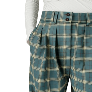 Bas Streetwear d'été élégant à la mode pour femmes Design personnalisé Lavable Durable Fabriqué au Vietnam Longueur au genou Stock prêt - Product Image 3