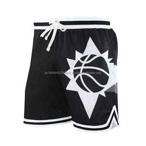 Venta al por mayor de pantalones cortos de baloncesto personalizados de alta calidad de los hombres de doble capa de malla de poliéster transpirable y diseño impreso de secado rápido - Product Image 4