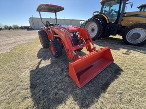 Tractor Usado Kubota MX6000 2021, Potencia Nominal de 50/80/140 HP para Industrias Agrícolas - Product Image 4