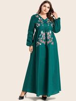 Costumes élégants Robe pour dames Robe longue en coton avec broderie bohème élégante et décontractée Ceinture tissée à manches longues Style doux
