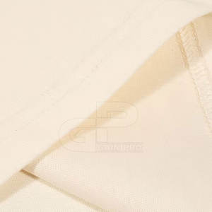 Camiseta Premium de Corte Cuadrado y Estilo Urbano para Hombre, con Corte Equilibrado, Acabado Moderno y Comodidad para el Día a Día - Product Image 4