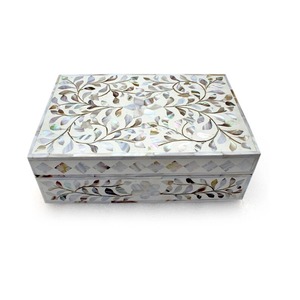 ภาชนะใส่อาหารทำมือจากไม้ไผ่ ประดับมุก ดีไซน์รักษ์โลก ปรับแต่งได้ ผลิตจากเวียดนาม โดย HNH Craft - Product Image 2