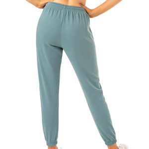 Pantalon de survêtement taille moyenne pour femmes de haute qualité pantalon de yoga de fitness d'hiver nouveauté prix bon marché en gros du Pakistan - Product Image 3