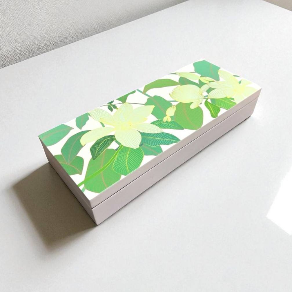 มีสีสัน