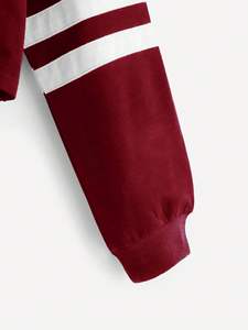 Sweat-shirts à capuche courts pour femmes, hiver, en mélange polyester/coton épais, poches personnalisables, haute qualité - Product Image 3