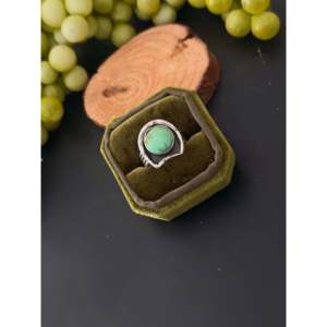 Anillo de Herradura Ajustable de Plata de Ley y Turquesa Navajo Kingman con Baño de Oro Rosa, Engaste de Bisel Moderno, Regalo - Product Image 4