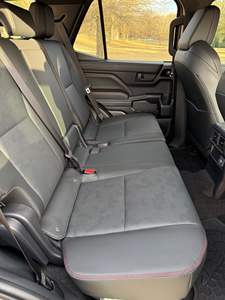 OFERTA INCREÍBLE Toyota 4Runner TRD Pro Turbo Híbrido de 6 Cilindros 4x4 con Transmisión Automática y Asientos de Cuero - Product Image 3