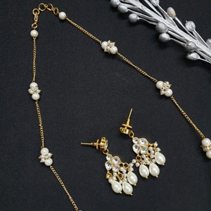 Elegant Traditional Jadau Kundan Pearl Small Pendant <b>Set</b> With Earrings Ethnic Fashion Indian Traditional <b>Jewelry</b> <b>for</b> <b>Women</b> - Product Image 4