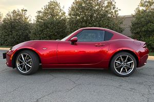 Mazda MX-5 Miata RF Grand Touring d'occasion 2023 - Product Image 5
