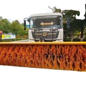 Déneigeuse routière multifonctionnelle et polyvalente avec rouleau de déneigement - Product Image 1