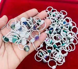 Sólido 925 plata esterlina plateada piedras preciosas naturales al por mayor lote a granel bisel ovalado ajuste cóctel anillo hecho a mano joyería de moda - Product Image 2