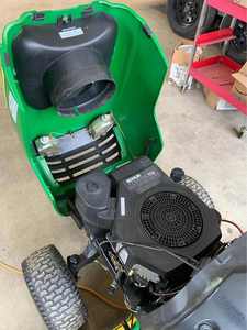 สำหรับจอห์น สำหรับรถตัดหญ้าอุตสาหกรรม Deere S240 พร้อมเครื่องยนต์ 2 จังหวะ 125 ซีซี แรงดันไฟฟ้า 24 โวลต์ - Product Image 2