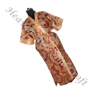 KL013 2024 Haute Qualité Vintage Sari Kimono Longue Robe Femmes Soie Longue Veste pour Dames Sari Kimono Long Bohème D'été Kimono - Product Image 2
