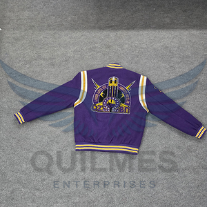 Chaqueta Universitaria Personalizada Morada y Dorada Estilo Omega con Logotipo Bordado Mighty OZ Beta Xi con Rayo - Product Image 3