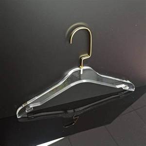 Cintres en acrylique élégants de qualité supérieure à prix d'usine 2025 pour l'affichage élégant de vêtements pour adultes et de robes de mariée - Product Image 6