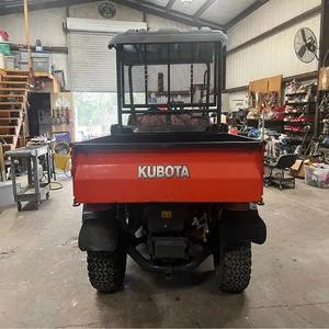 ¡Utilidad Kubota de cabina 4WD de alta venta lista para enviar! Características de 4 tiempos y 2 tiempos para manualidades e industriales Certificado EEC - Product Image 1