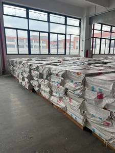 Cire de paraffine semi-raffinée et entièrement raffinée - Product Image 3