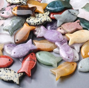 Sculptures de poissons en agate mousse en vrac pour la fabrication de bijoux, l'artisanat et la guérison spirituelle - Product Image 4