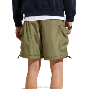 Pantalones cortos Cargo Jogger de nailon personalizados al por mayor hasta la rodilla para hombre ajuste relajado cintura elástica patrón de estilo social de negocios informal - Product Image 3