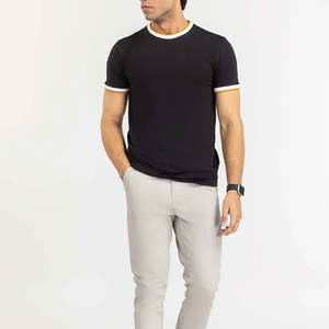 T-shirt pour homme, matière en coton confortable, disponible en commandes en gros - Product Image 3