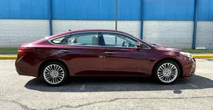 2016 Toyota Avalon Xle Premium - Product Image 5