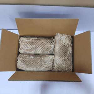 กระดาษคราฟท์รีไซเคิลน้ำผึ้งหวีม้วนตาข่ายสำหรับบรรจุภัณฑ์กระดาษที่เป็นมิตรกับสิ่งแวดล้อมและการป้องกันแพคเกจในม้วนสีน้ำตาล - Product Image 4