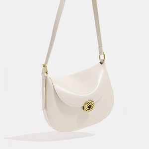 กระเป๋าถือทรงคลาสสิคสีขาว ดีไซน์แฟชั่น ทำมือ สำหรับผู้หญิง ปี 2025 กระเป๋าสะพายทรงอานม้า คุณภาพสูง พร้อมสายสะพายไหล่ - Product Image 5