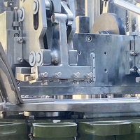 Machine de remplissage et de scellage de tubes en aluminium haute vitesse 8000 BPH, personnalisée en usine pour tubes métalliques