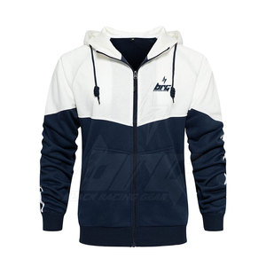 Chándales de estilo único para hombre hechos en Pakistán, chándales de hombre personalizados con su propio diseño para venta en línea - Product Image 4