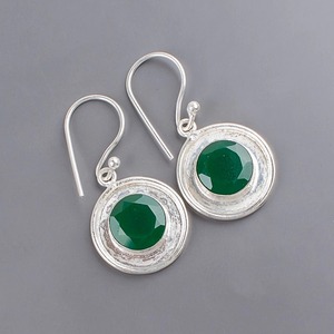 Boucles d'oreilles pendantes en argent sterling 925 avec pierre précieuse d'onyx vert Bijoux pour femmes Idée cadeau élégante faite à la main - Product Image 2