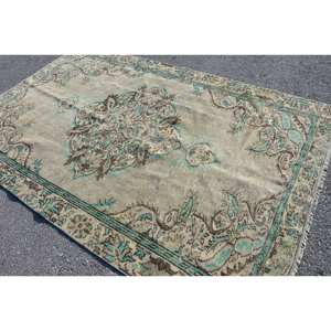 Alfombra turca Vintage de 5,4x8,5 pies, Alfombra de lana de retazos azul Beige para sala de estar con respaldo de látex, diseño clásico a rayas rectangulares - Product Image 4