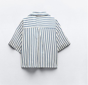 Chemise à rayures tendance pour femmes, idéale pour le bureau, avec un design professionnel et sophistiqué, disponible à la vente à bas prix - Product Image 3