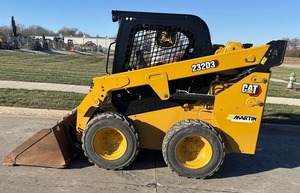 Skid Steer CAT 232D3 utilisé en bon état à vendre Skid Steer haute performance Cat Skid Steer fiable à vendre - Product Image 2