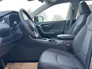 Toyota RAV 4 Hybrid XLE 2025 EN VENTA - Product Image 4