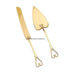 Taille et logo personnalisés disponibles couteau et serveur de gâteau plaqué or de haute qualité avec des poignées de concepteur de feuilles en métal de couleur noire - Product Image 2