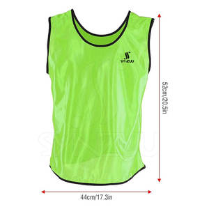 Babero de entrenamiento con impresión de logotipo personalizado de alta calidad, malla verde transpirable para adultos, venta al por mayor, ropa de fútbol - Product Image 5