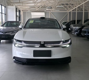 NEAT 2024,007 770, ไมล์น้อย เกียร์อัตโนมัติ หลังคาพาโนรามา ไฟ LED ไฟเดย์ไลท์ LED - Product Image 1