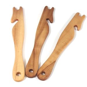 Étagère de four coulissante en bois, ustensile de cuisine rustique de qualité supérieure - Product Image 1
