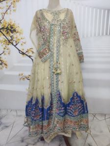 Vestido de boutique Shalwar Kameez con bordado para Mujer | Vestidos bordados de trabajo de fiesta de 3 piezas para mujeres paquistaníes - Product Image 4