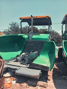 Nouveau finisseur d'asphalte haute performance 1800-3 avec moteur Cummins et pompe Parker - Product Image 4